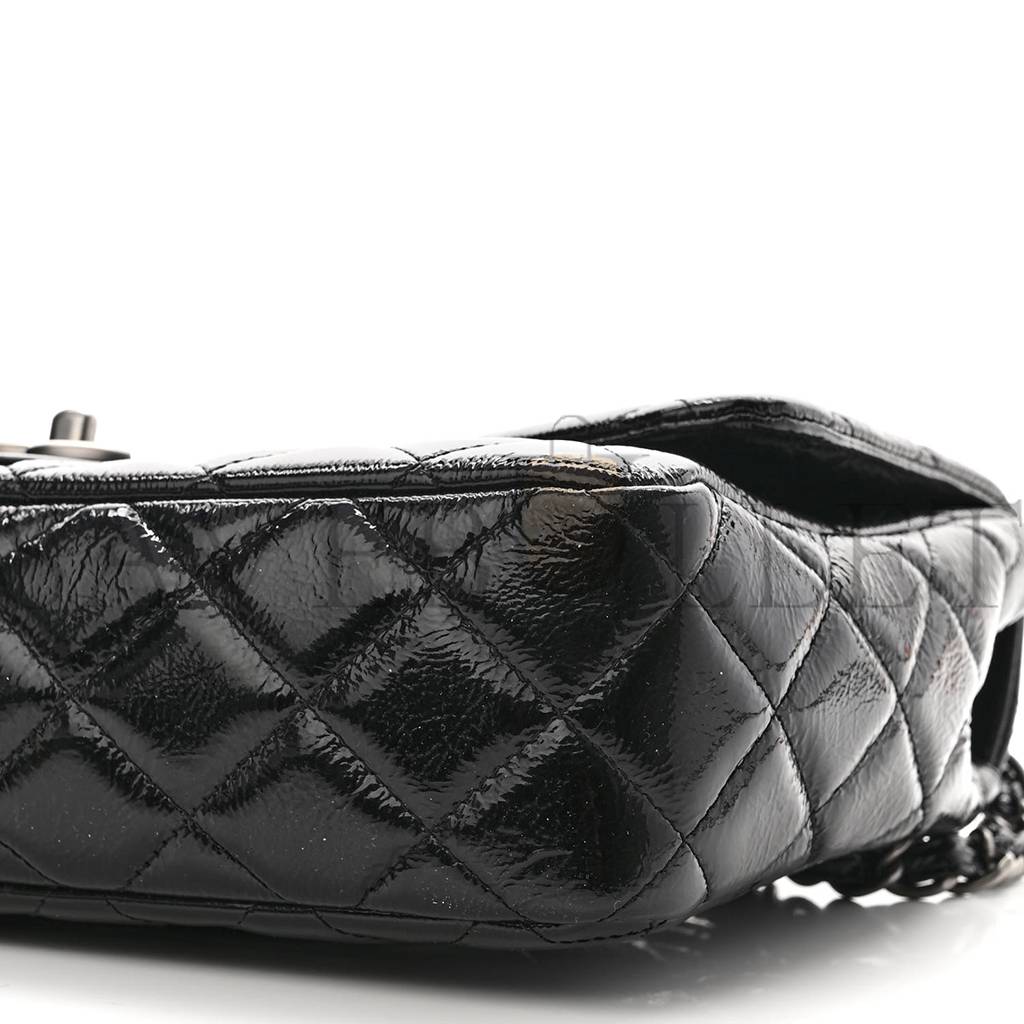 CHANEL CRINKLED PATENT QUILTED JUMBO SINGLE FLAP BLACK SILVER HARDWARE (30*18*8cm)