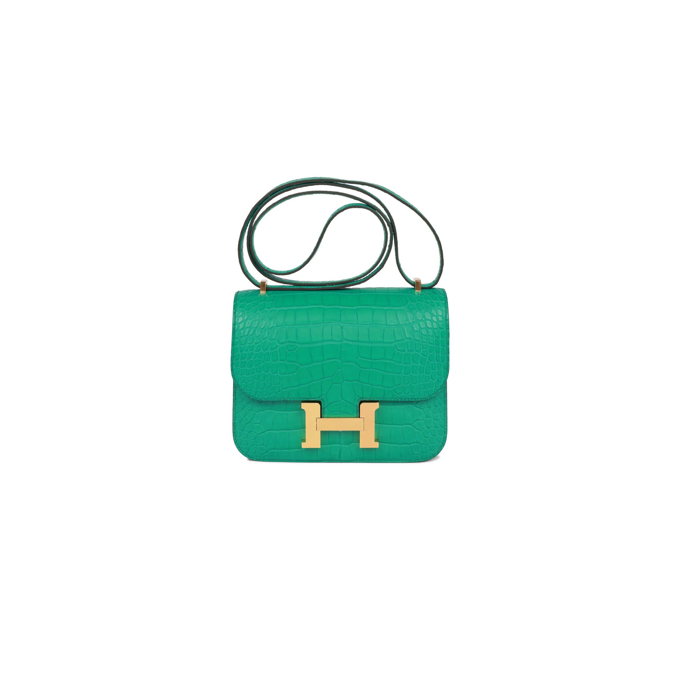 HERMES CONSTANCE 18 VERT JADE MATTE ALLIGATOR GOLD HARDWARE 39821013450846 (18cm) HERMES CONSTANCE 18 VERT JADE MATTE ALLIGATOR GOLD HARDWARE 39821013450846 (18cm)